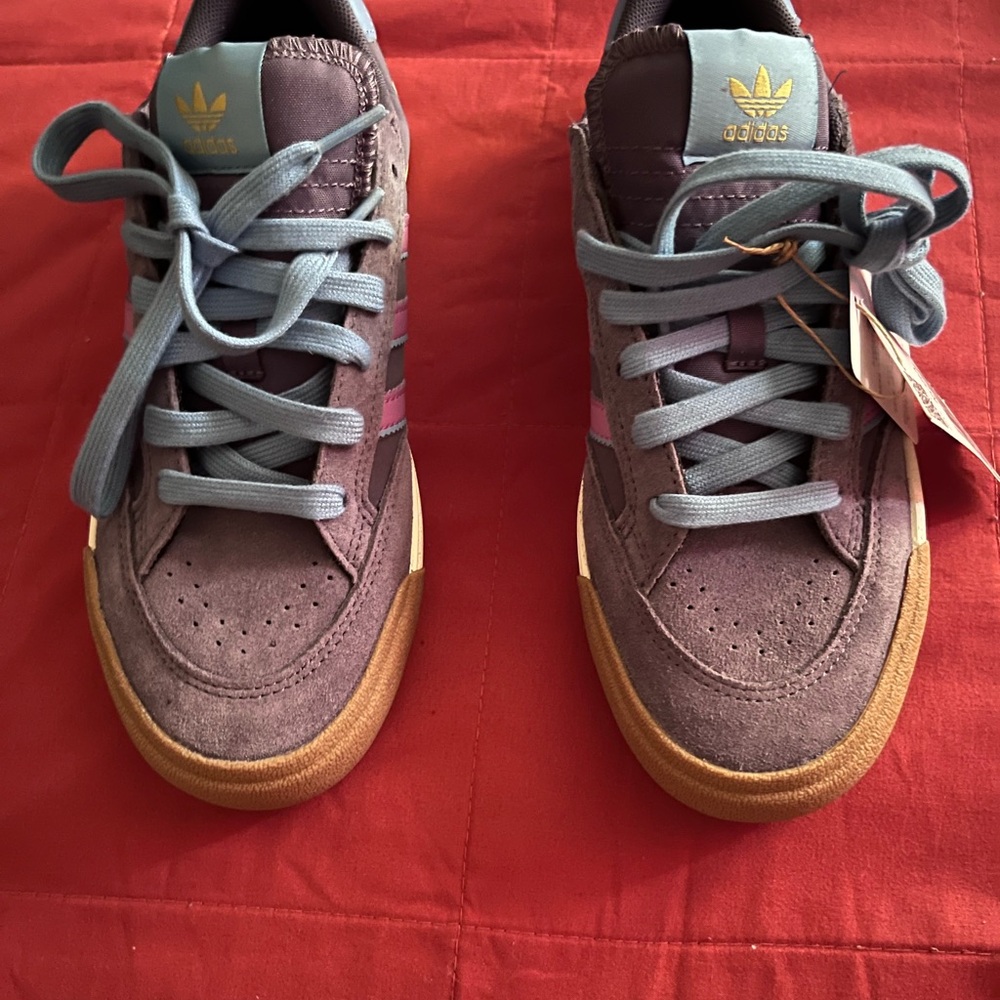 Adidas Nora Unisex Sneakers